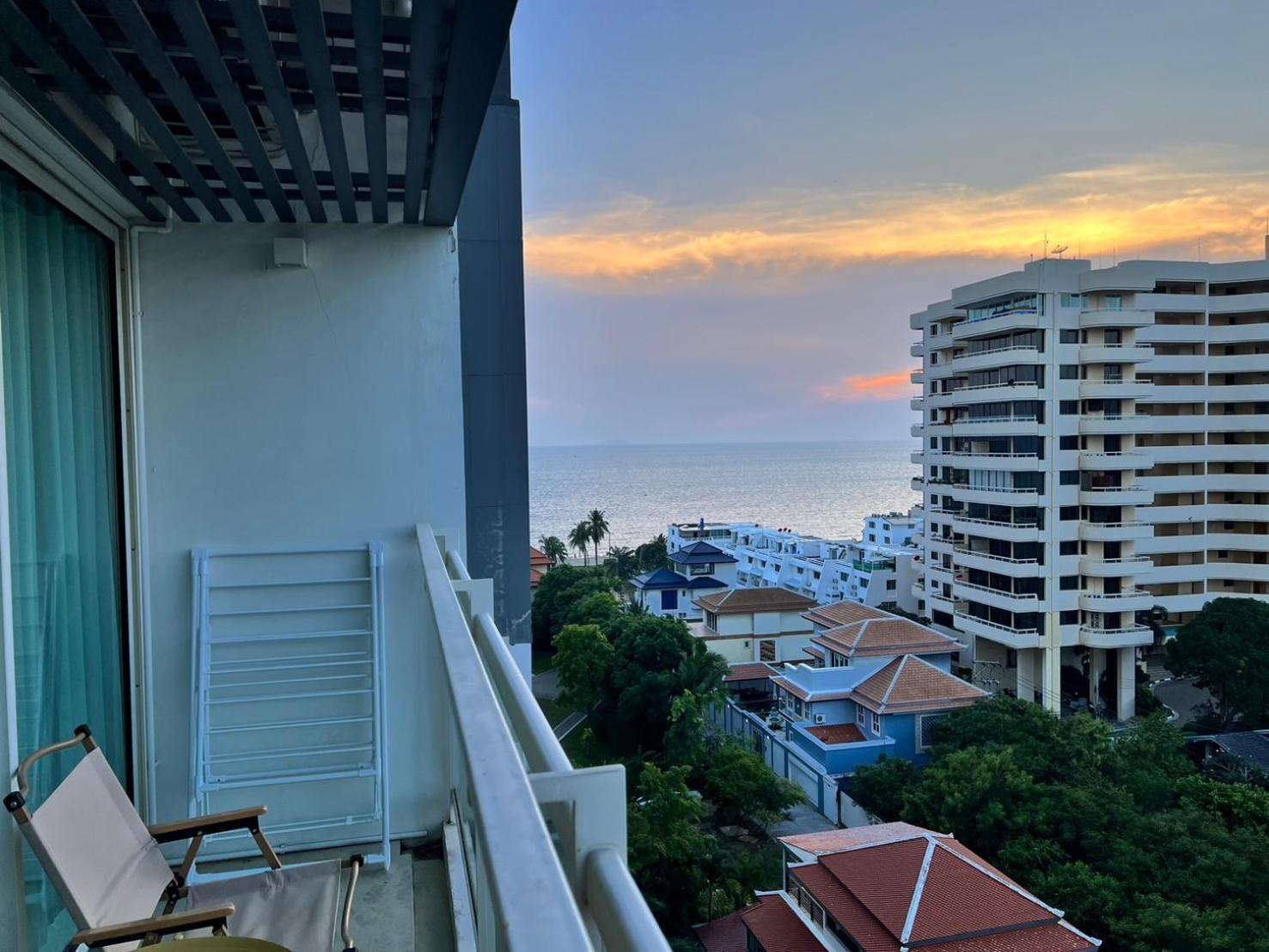 Residence By Hello Pattaya At Veranda Jomtien Beach Chambre photo